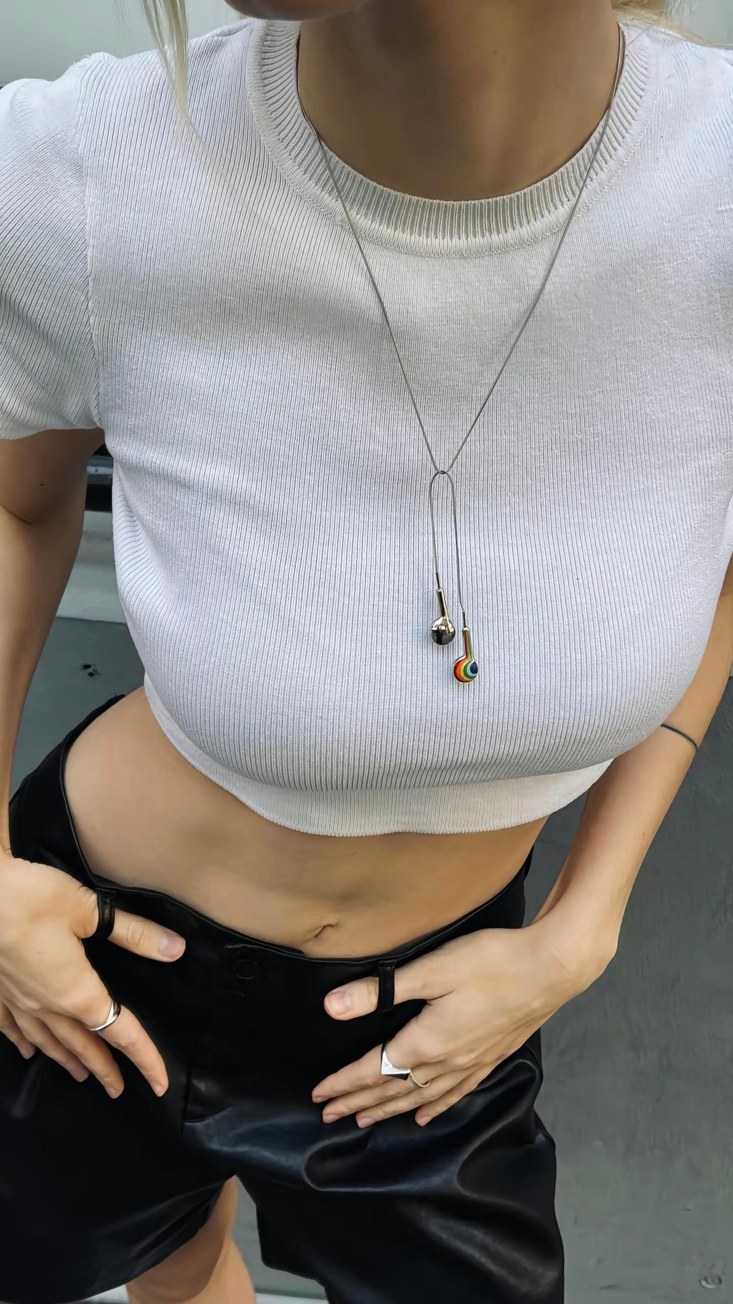 OUTR Rainbow Earphones Necklace, inclusive accessory product image