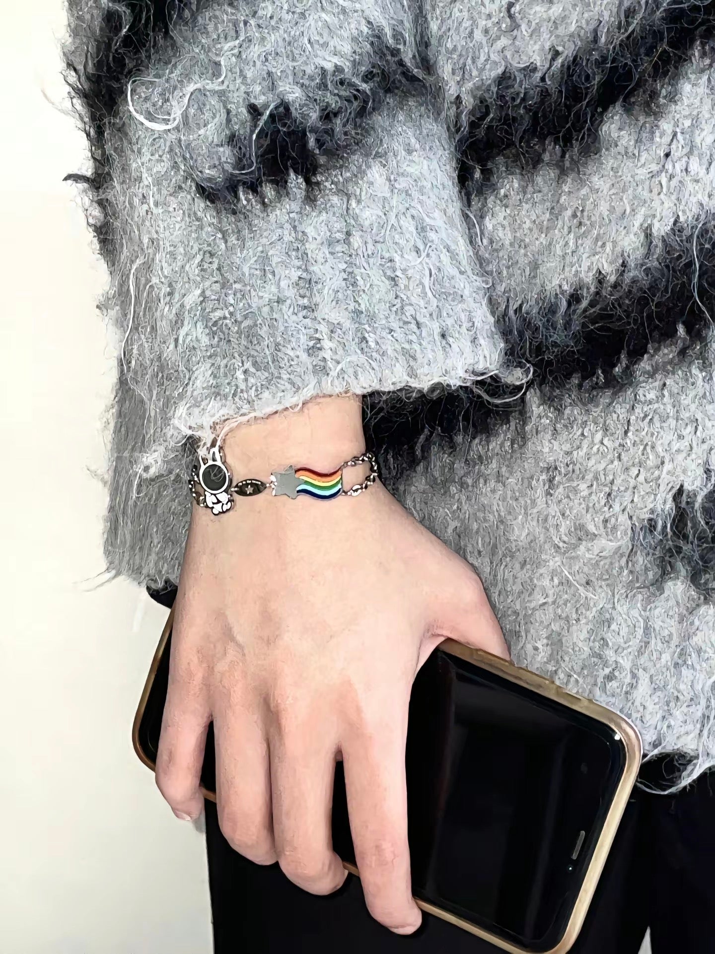 OUTR Rainbow Cosmic Astronaut Rabbit Bracelet, inclusive accessory image